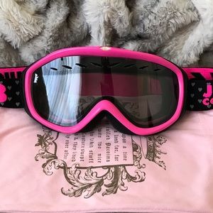 Juicy Couture  ski goggles